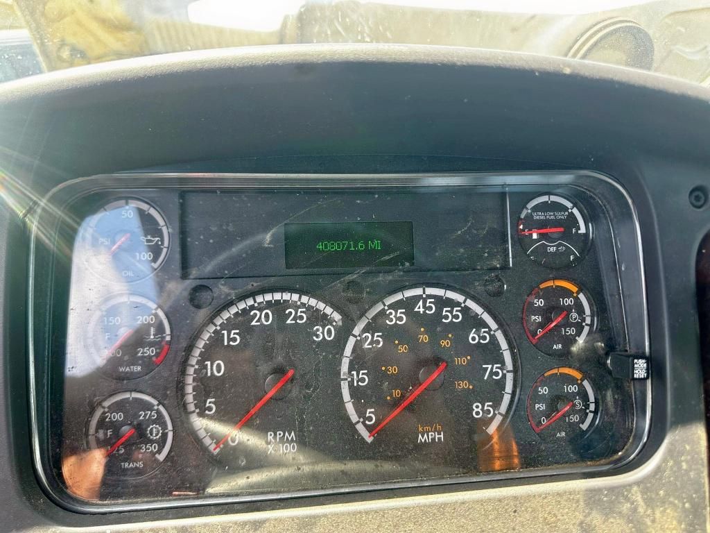 2019 Freightliner M2 106 MED