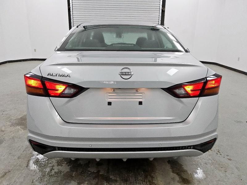 2023 Nissan Altima S