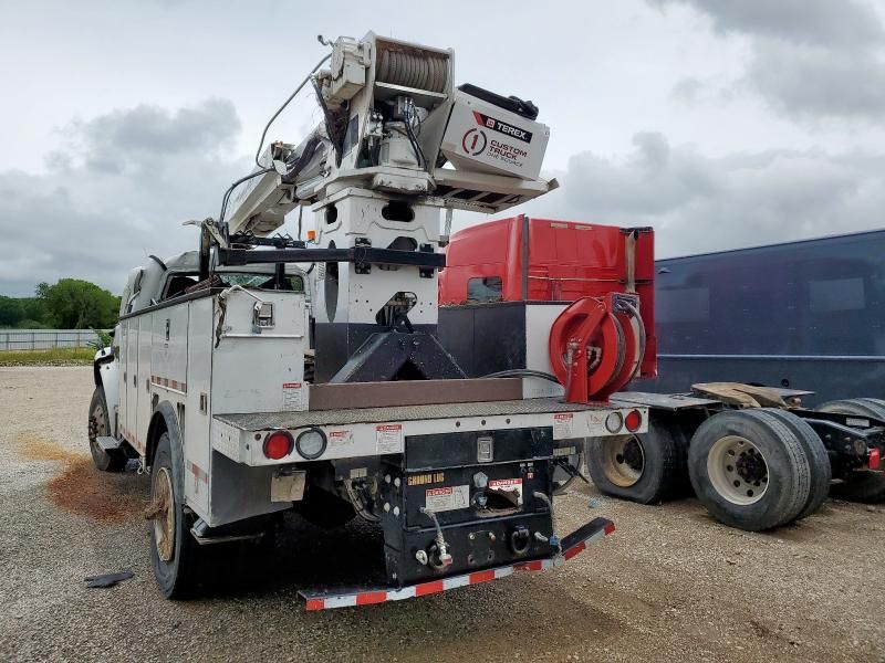2022 Freightliner Business Class M2 Digger Derricktruck