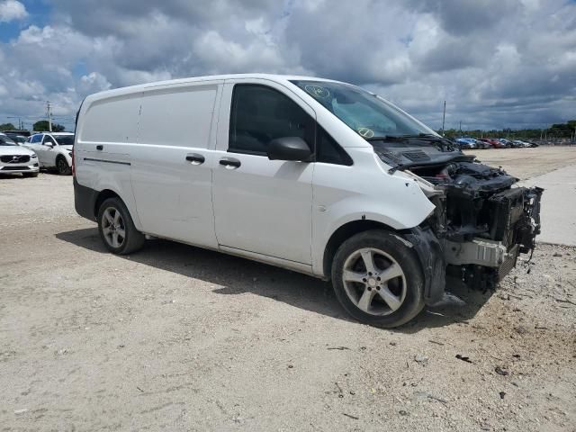 2016 Mercedes-Benz Metris