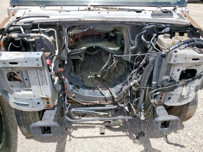 2013 Ford Econoline E350 Super Duty Cutaway Van
