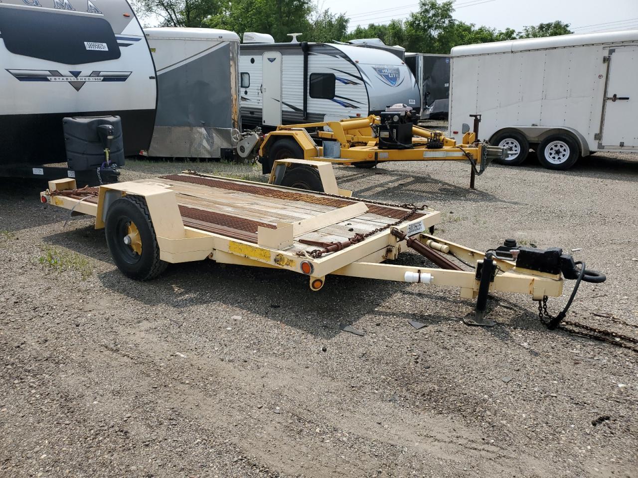 1988 Dynasty Weed Tilt Deck Equipment Trailer