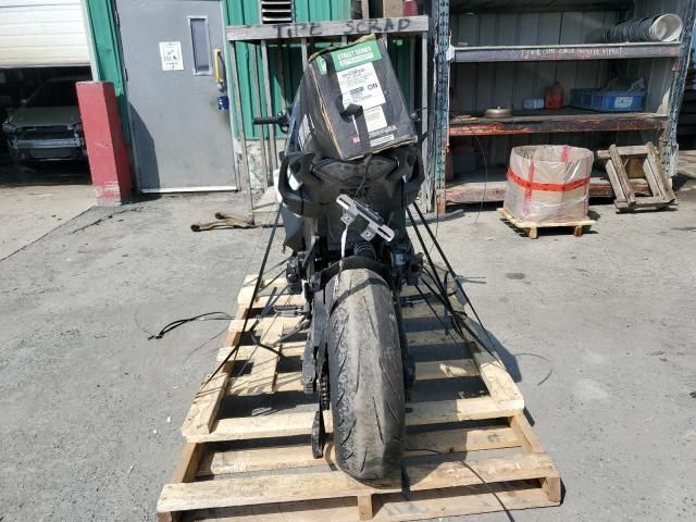 2022 Kawasaki ZX1002 K