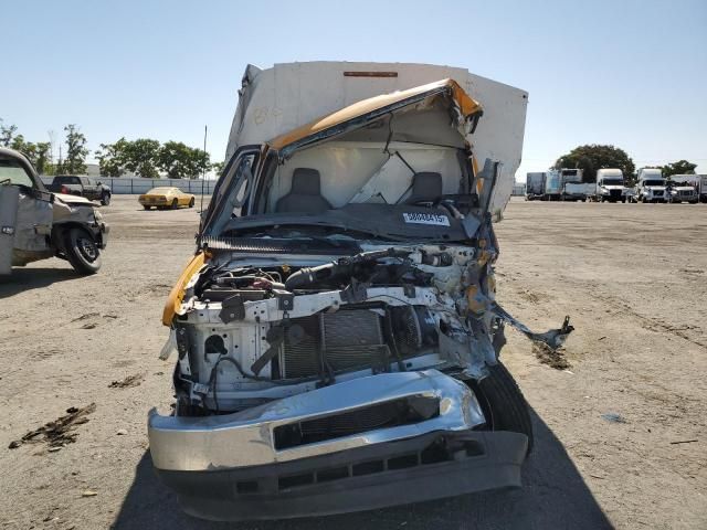 2024 Ford Econoline E350 Super Duty Cutaway Van