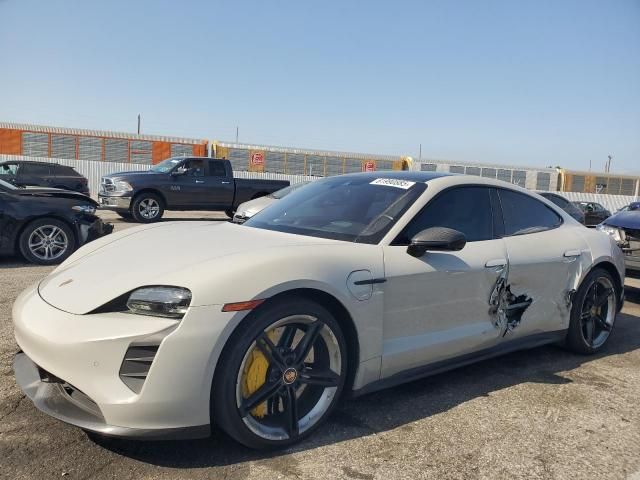 2021 Porsche Taycan Turbo