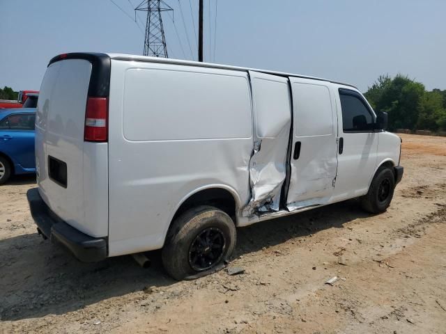 2017 Chevrolet Express G2500