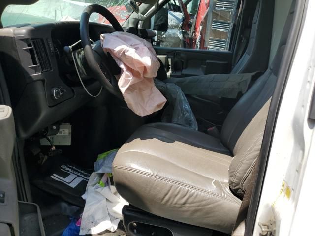 2019 GMC Savana Cutaway G3500
