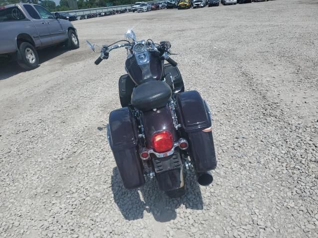 2014 Harley-Davidson FLD Switchback