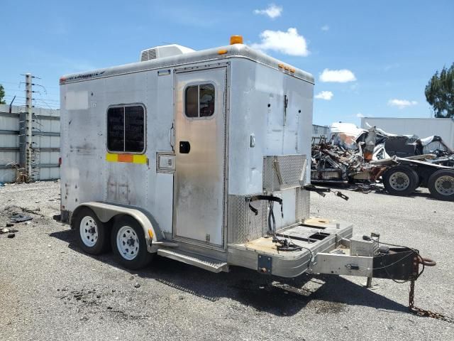1999 Featherlite Mfg Inc 1999 Featherlite Fiber Optic Splicing Trailer