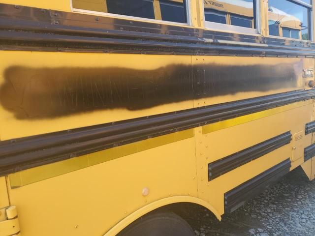 2001 International 3000 3800