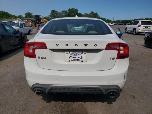 2017 Volvo S60