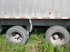 2012 East Manufacturing Trailer