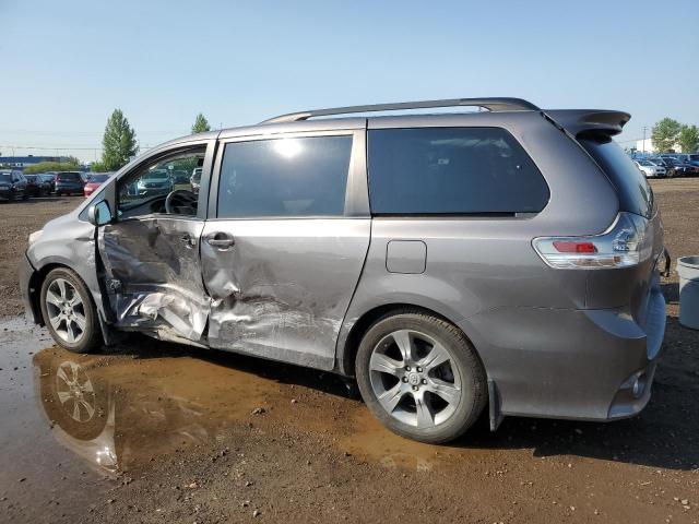 2011 Toyota Sienna Sport