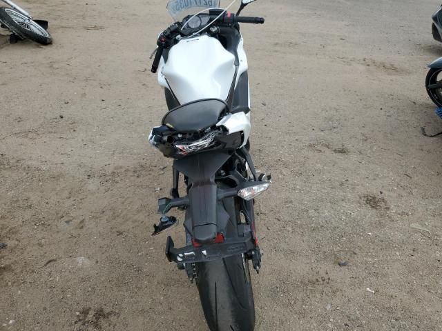 2017 Kawasaki Ex650 j