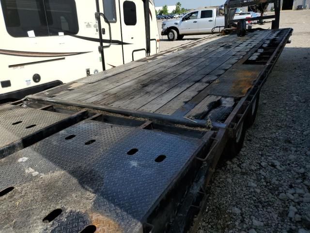 2021 Big Tex 14GN-25BK+5MR Equipment Trailer
