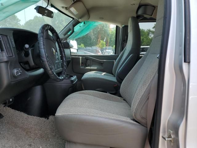 2020 Chevrolet Express G2500