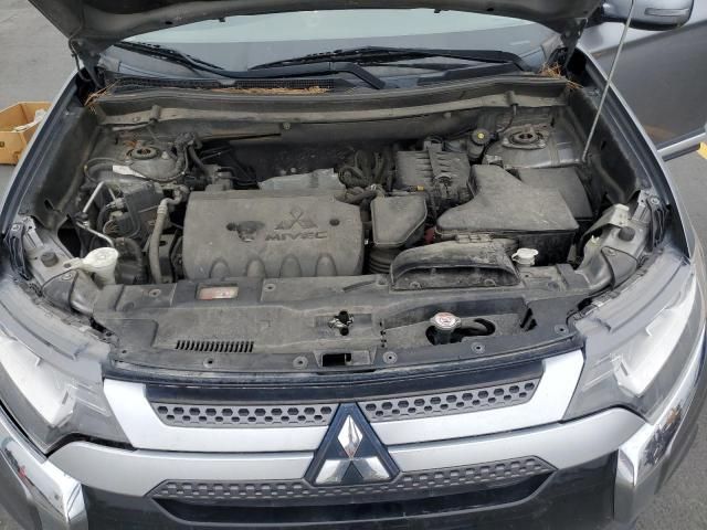 2020 Mitsubishi Outlander se