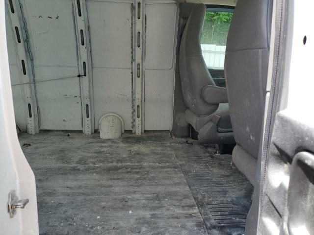 2016 GMC Savana G2500