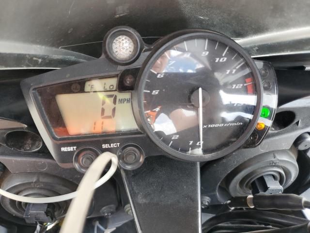 2002 Yamaha YZFR1