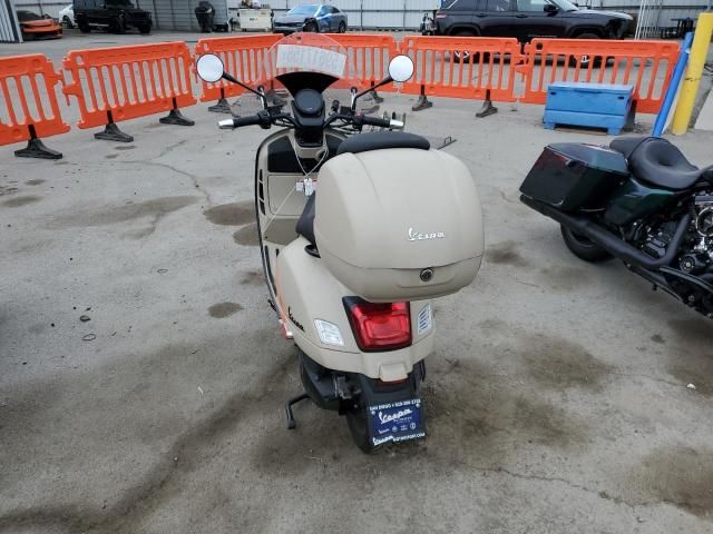 2024 Vespa GTS/SEI Giorni 300