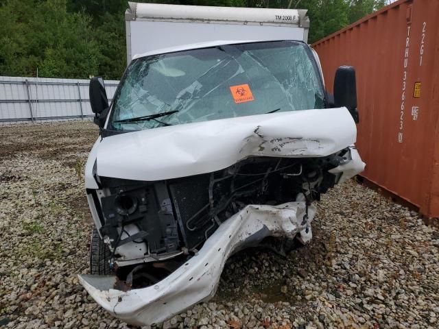 2012 GMC Savana Cutaway G3500