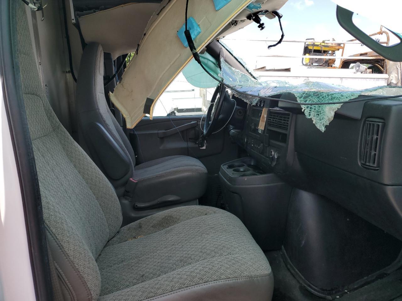 2023 Chevrolet Express G3500