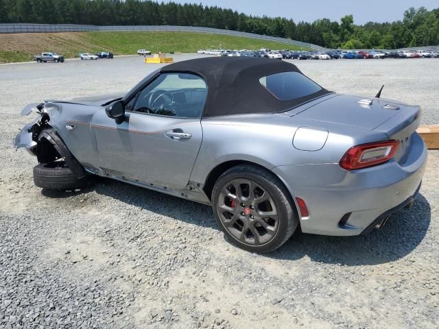 2017 Fiat 124 Spider Classica