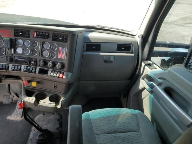 2016 Kenworth Construction T680