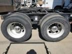 2017 Kenworth T680 Semi Truck