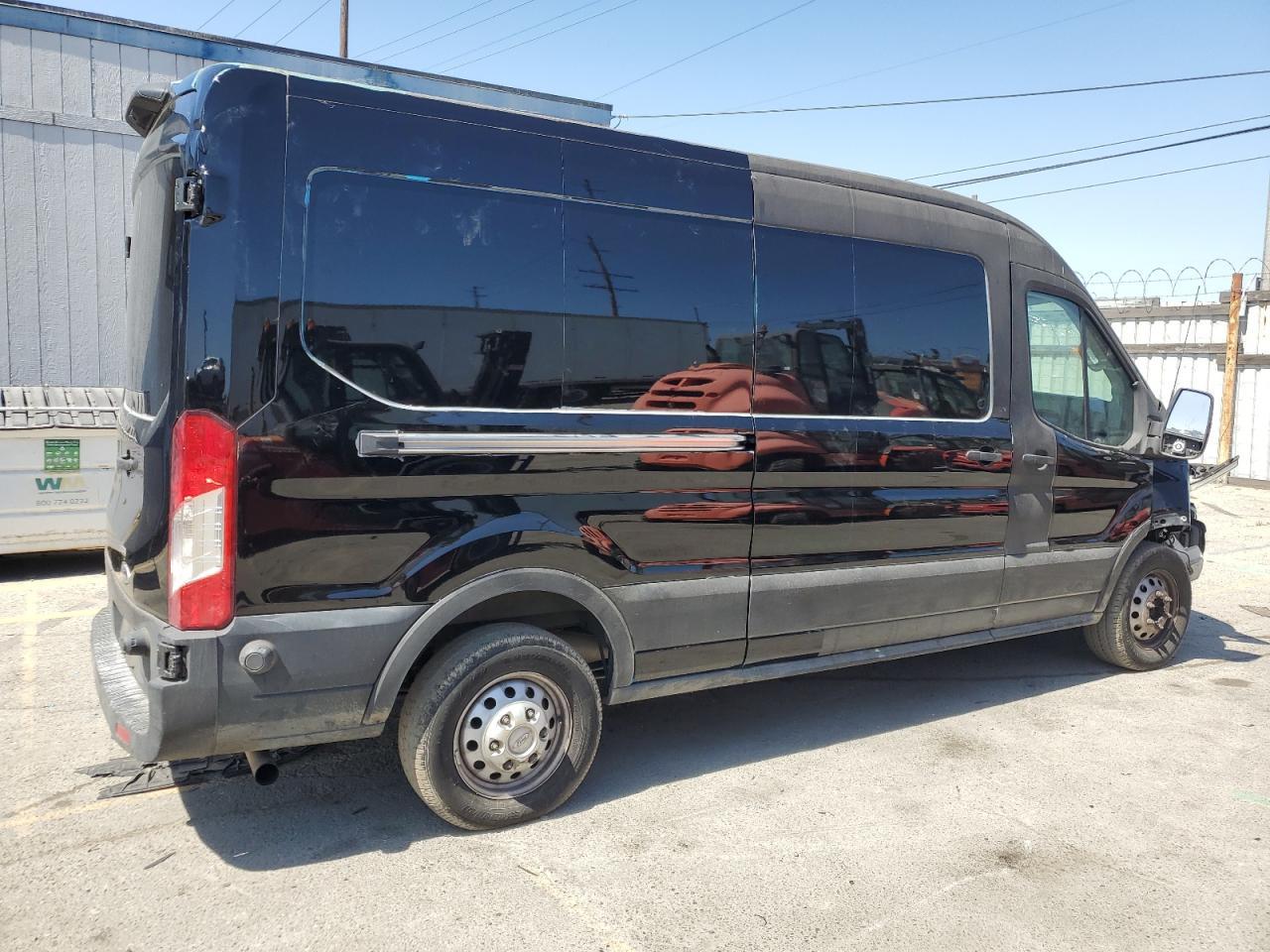 2023 Ford Transit T-250