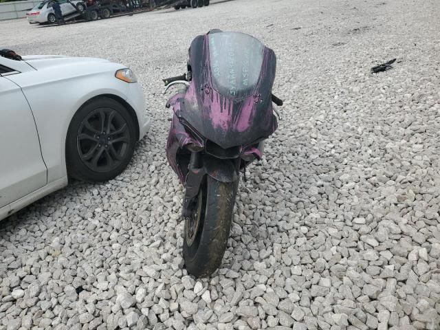 2016 Yamaha YZFR1S