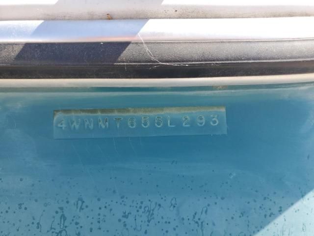 1993 Four Winds Boat