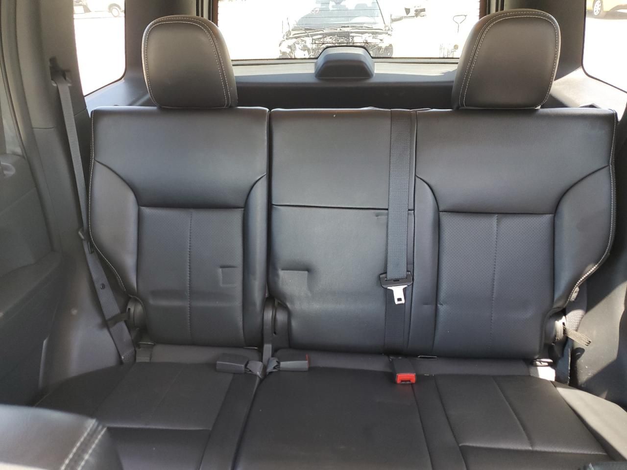 2012 Jeep Liberty jet