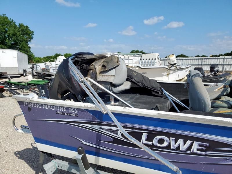2015 Lowe Boat