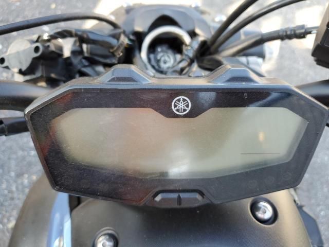 2017 Yamaha FZ07