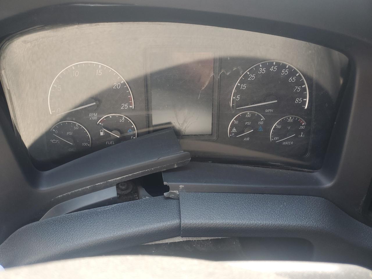 2023 Freightliner Cascadia 126