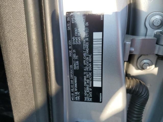 2022 Volvo S60 B5 Momentum