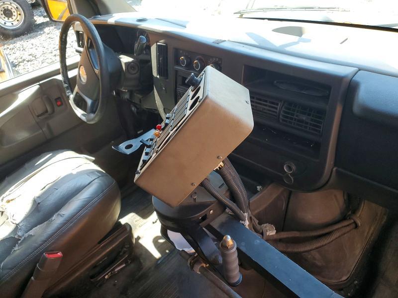 2011 Chev 2011 Collins Bantam G3500-School Bus