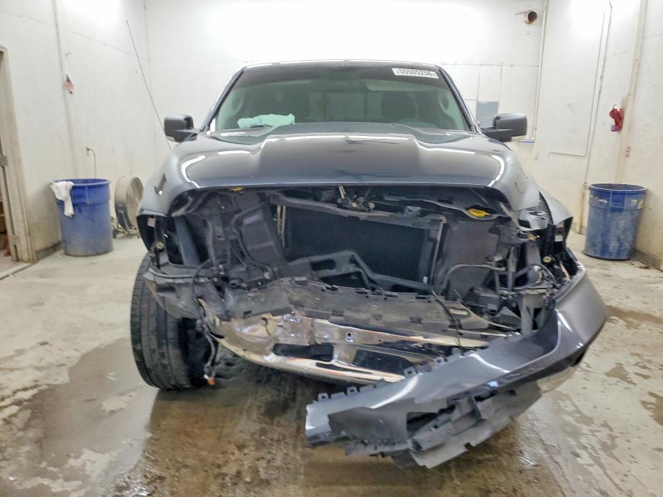 2016 Dodge RAM 1500 SLT