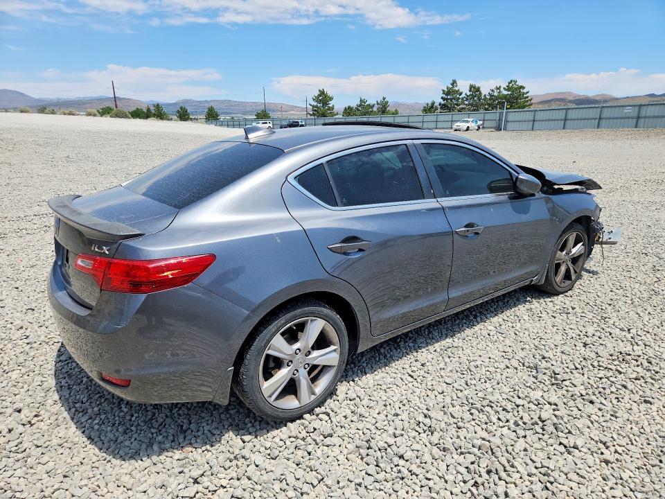2013 Acura ILX