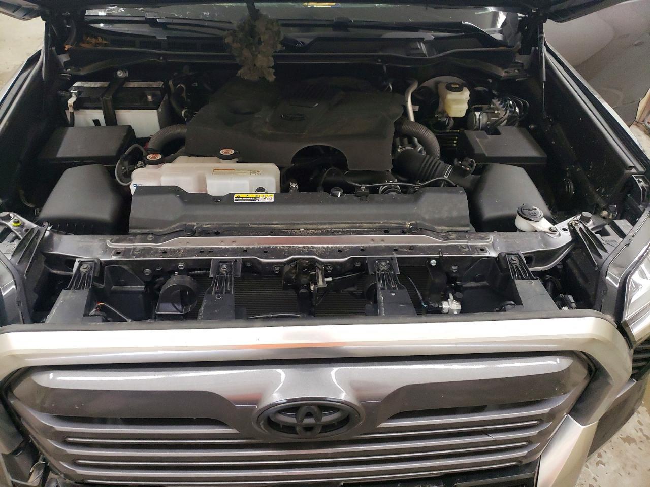 2025 Toyota Tundra Crewmax Limited
