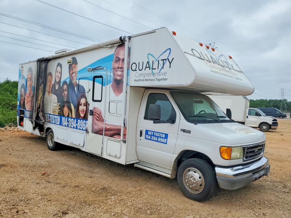 2005 Ford Econoline E450 Super Duty Cutaway Van