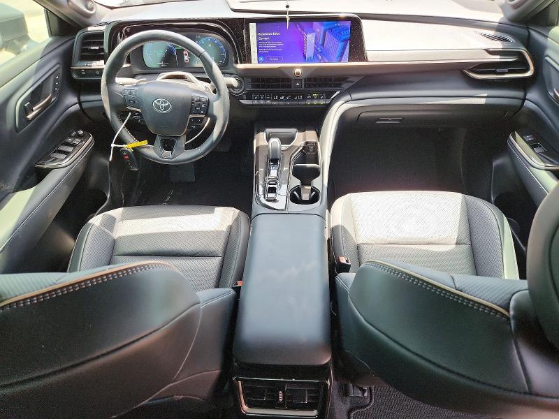 2024 Toyota Crown Platinum