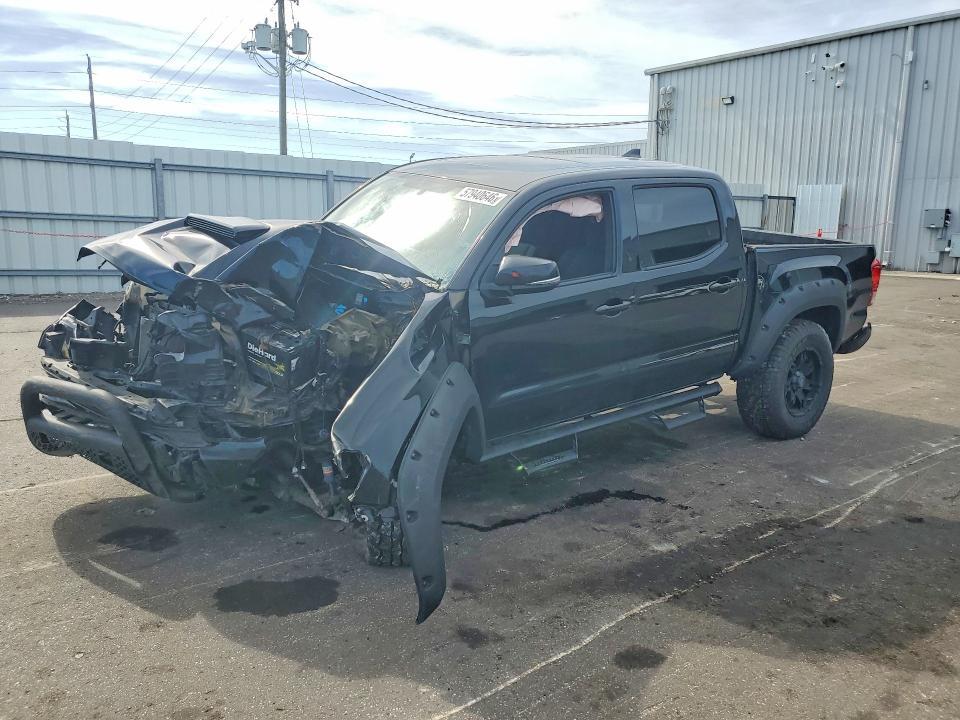 2016 Toyota Tacoma TRD Sport