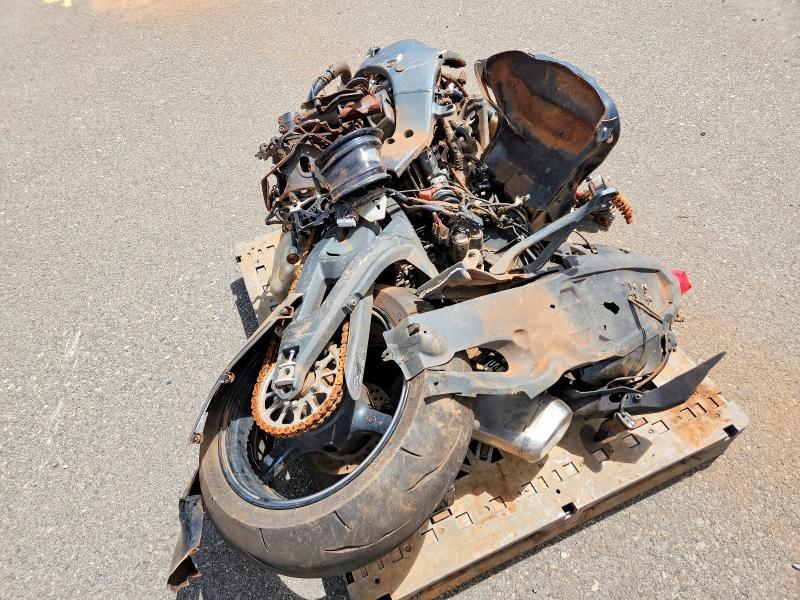 2025 Kawasaki ZX1002 L