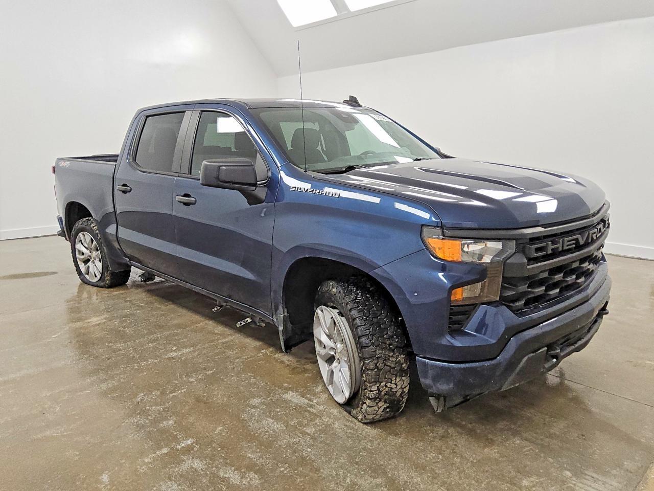 2022 Chevrolet Silverado K1500 Custom