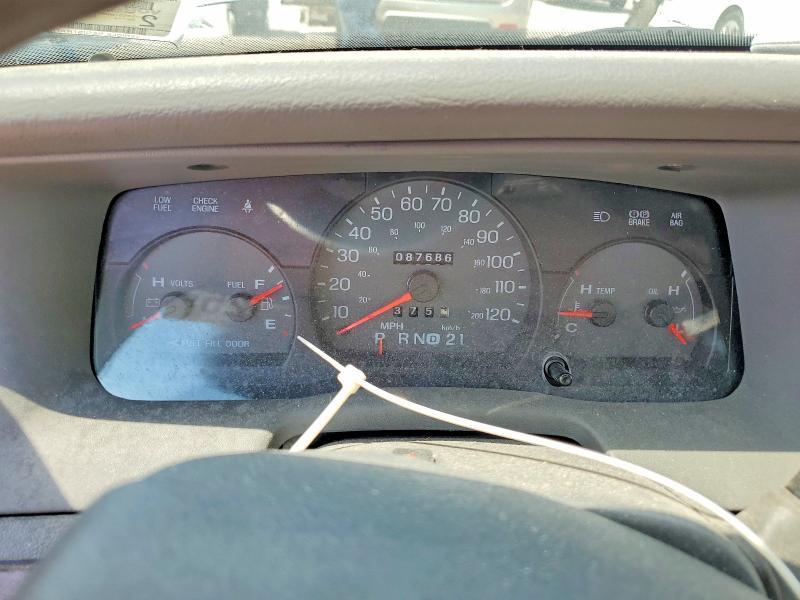 2005 Mercury Grand Marquis gs