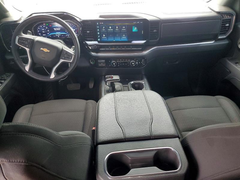 2025 Chevrolet Silverado K1500 LT