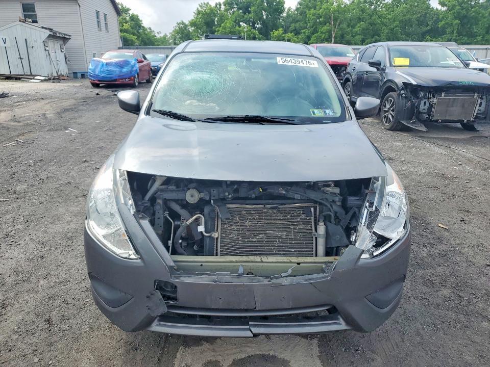 2017 Nissan Versa 1.6 sv