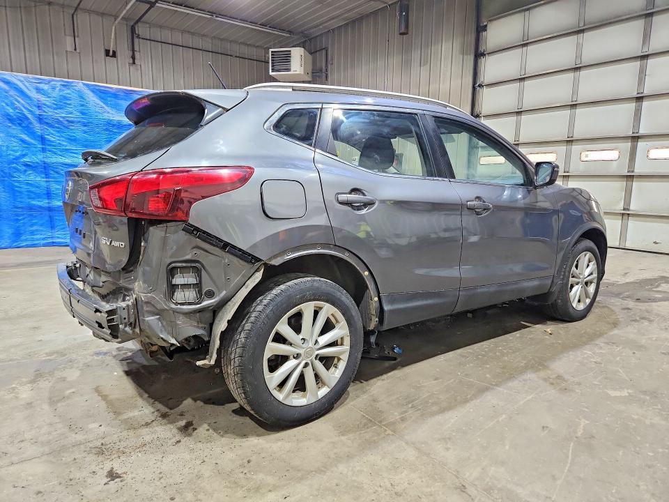 2017 Nissan Rogue Sport sv